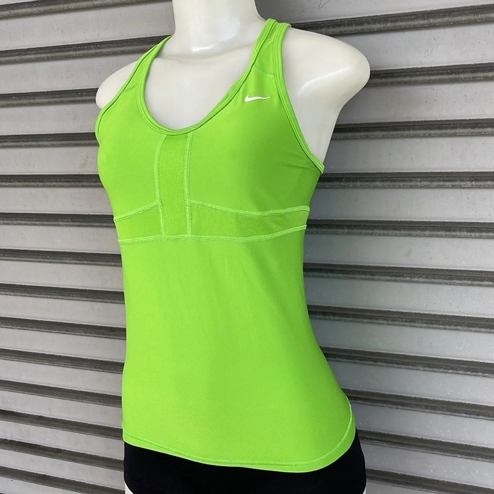 Nike classic dri